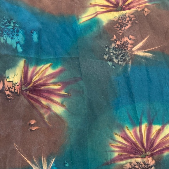 Vintage 100 % silk scarf/ hand made - Picture 3 of 6